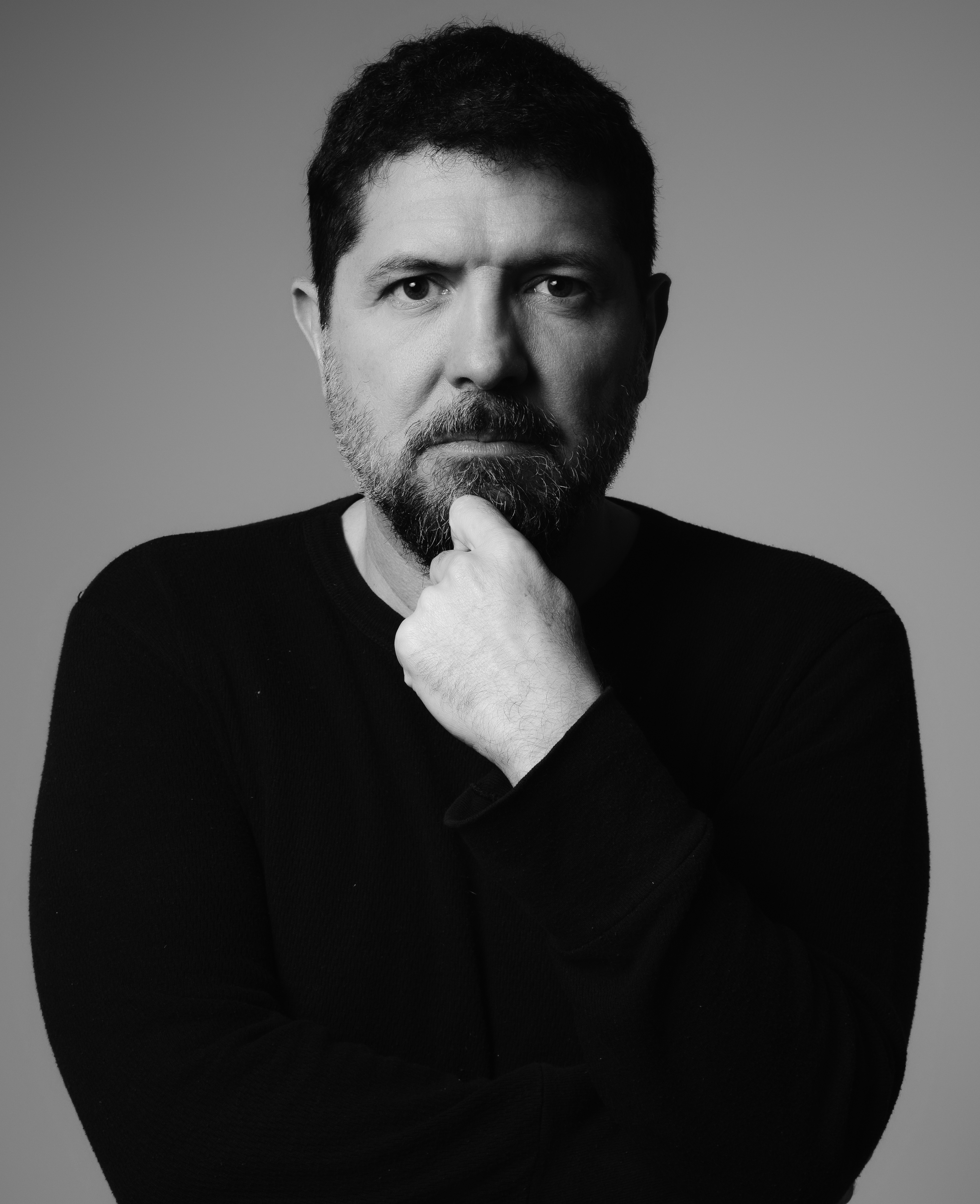 Black and white professional portrait of Jeff Prestes